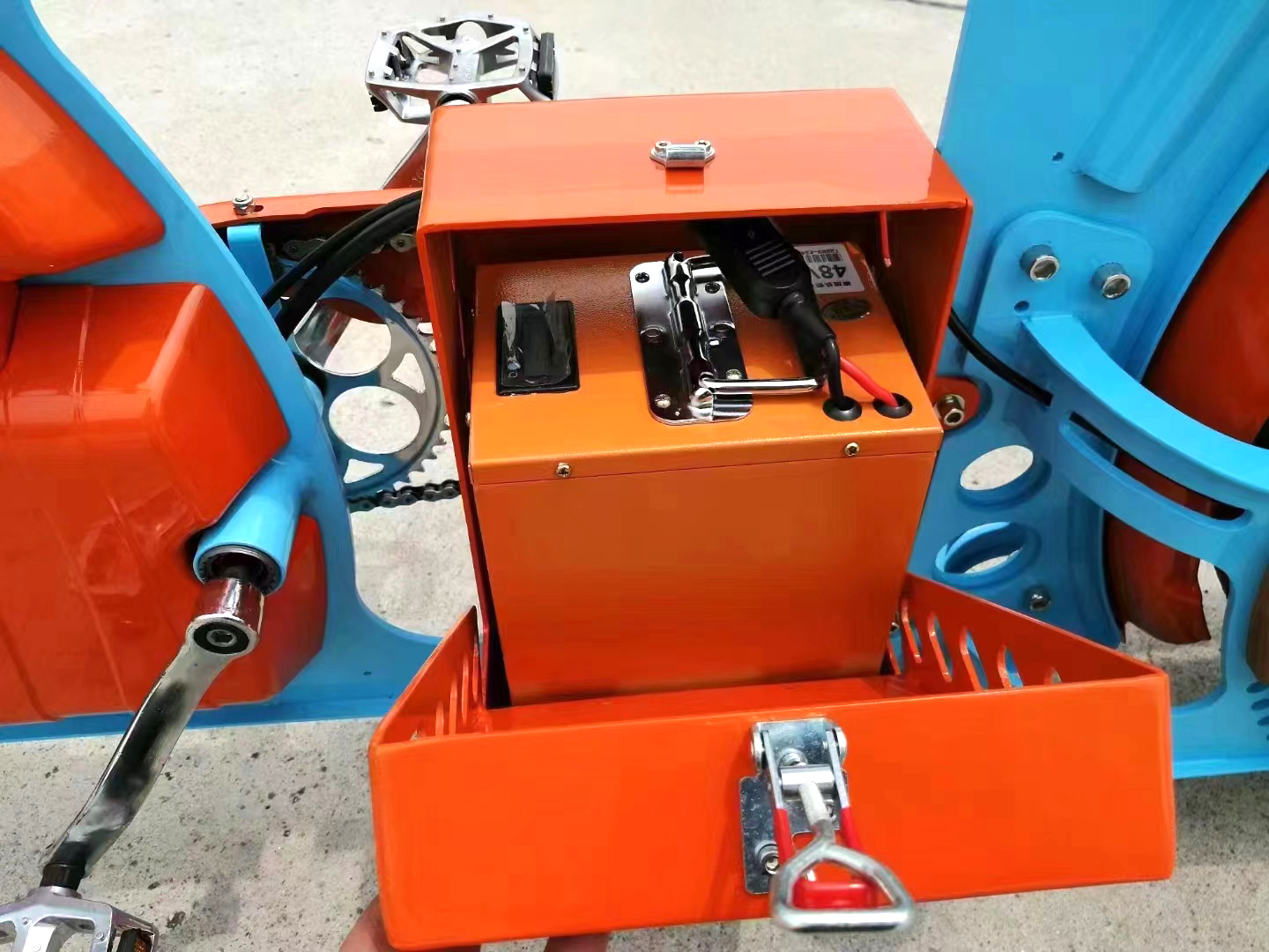 Steam Punk Metropolitan Ebike